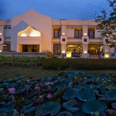 Ananda Museum Gallery Hotel, Sukhothai Exterior photo